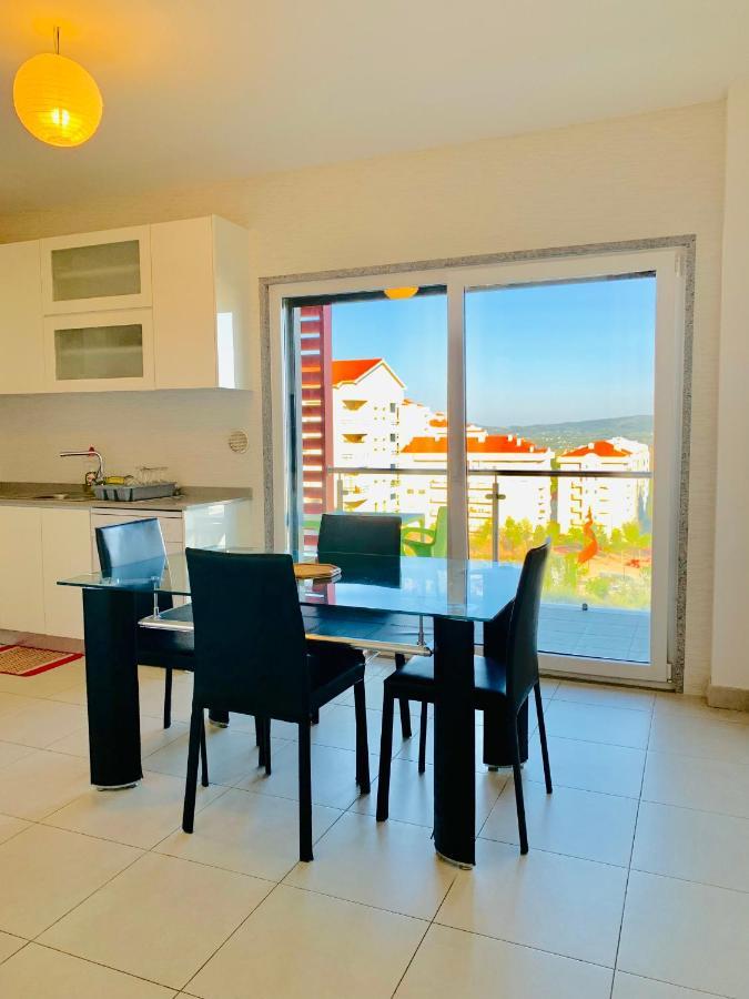 Apartamento Altamira T2 Serra Shopping 科维良 外观 照片