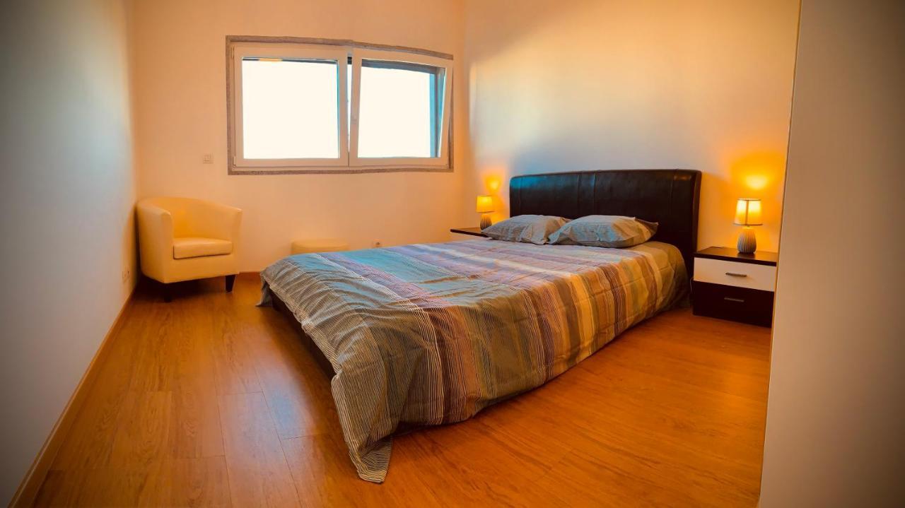 Apartamento Altamira T2 Serra Shopping 科维良 外观 照片